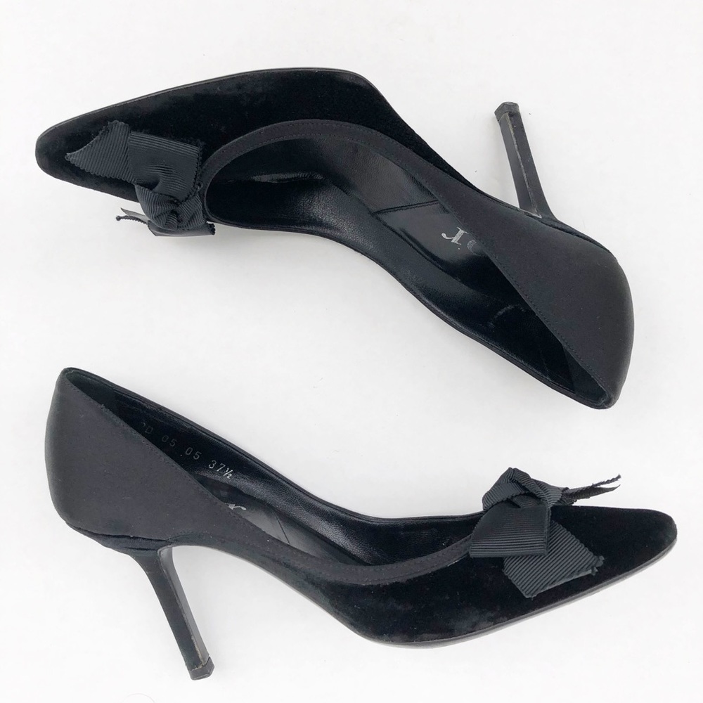Satin and Velvet Dior pumps